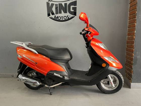 SUZUKI BURGMAN i SUZUKI BURGMAN i